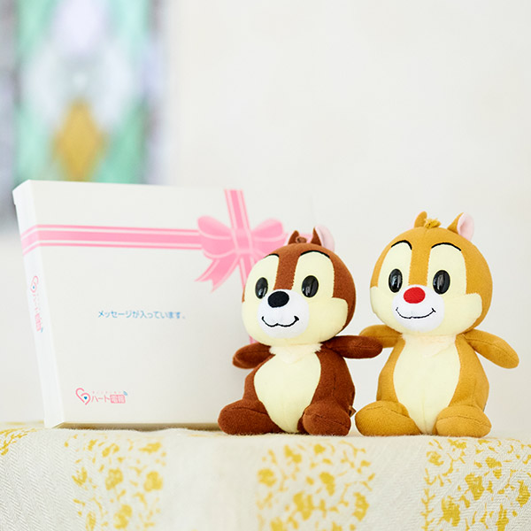 ディズニー レトロンズ チップ デール ぬいぐるみ ドキドキhappybox電報 電報なら ハート電報